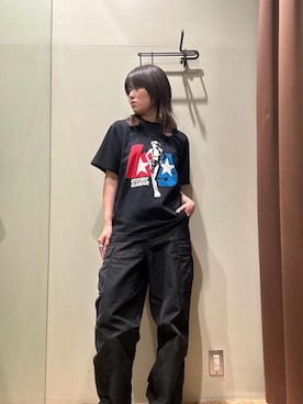 「アイテム（カーゴパンツ）」を使った、NANAMIさん（レディース・160cm）の夏コーディネート