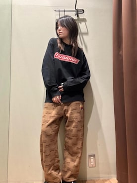 「HYSTERIC GLAMOUR（ヒステリックグラマー）のBAD ASS LOGO柄 スウェットパンツ（その他パンツ）」を使った、NANAMIさん（レディース・160cm）の秋コーディネート