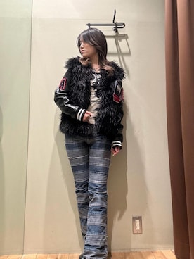 「アイテム（スタジャン）」を使った、NANAMIさん（レディース・160cm）の冬コーディネート