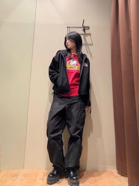 「HYSTERIC GLAMOUR（ヒステリックグラマー）のTAKES ME HIGHER刺繍 パーカー（パーカー、ブラック系）」を使った、NANAMIさん（レディース・160cm）の春コーディネート
