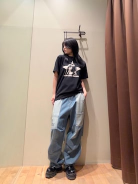 「HYSTERIC GLAMOUR（ヒステリックグラマー）のHYSTERIC 0321 ニータックワイドパンツ（その他パンツ、ブルー系）」を使った、NANAMIさん（レディース・160cm）の春コーディネート