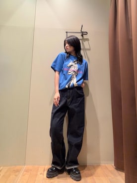 「HYSTERIC GLAMOUR（ヒステリックグラマー）の1タックワイドデニムパンツ（デニムパンツ、ブルー系）」を使った、NANAMIさん（レディース・160cm）の春コーディネート