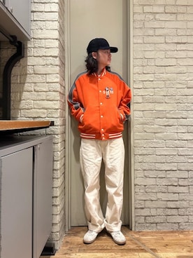 「アイテム（ブルゾン、オレンジ系）」を使った、Mitsuさん（メンズ・170cm）の秋コーディネート