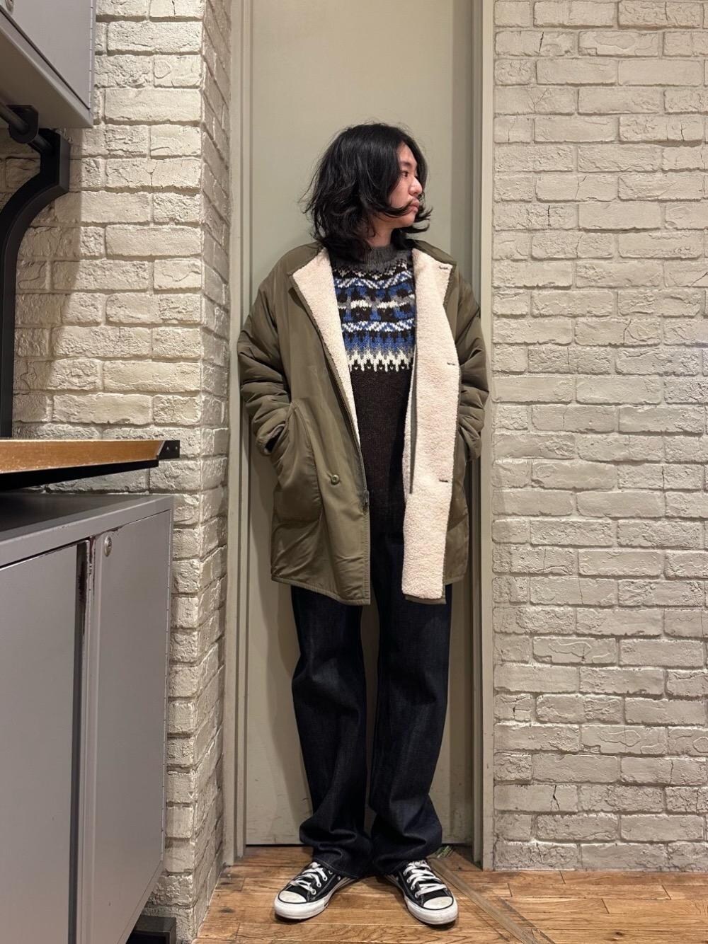 「ヒステリックグラマー、HYSTERIC GLAMOUR」｜「HYSTERIC GLAMOURの60’S XXストレートデニムパンツ（デニムパンツ、ブルー系）」を使った、Mitsuさん（メンズ・170cm）の冬コーディネートの1枚目の写真