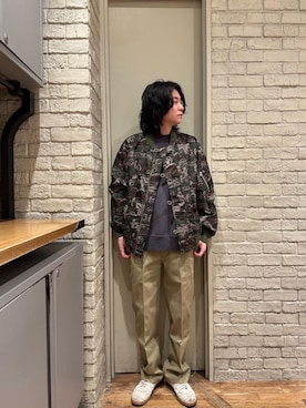 「HYSTERIC GLAMOUR（ヒステリックグラマー）のアイテム（チノパンツ）」を使った、Mitsuさん（メンズ・170cm）の冬コーディネート