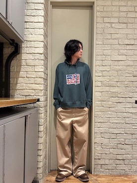 「アイテム（スウェット）」を使った、Mitsuさん（メンズ・170cm）の秋コーディネート