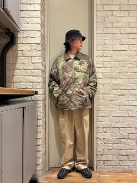 「HYSTERIC GLAMOUR（ヒステリックグラマー）のアイテム（チノパンツ）」を使った、Mitsuさん（メンズ・170cm）の秋コーディネート