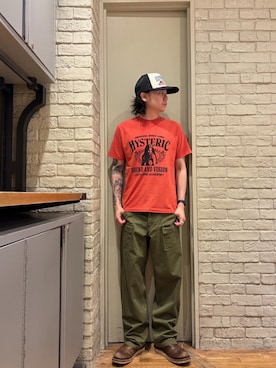 「HYSTERIC GLAMOUR（ヒステリックグラマー）のLADYLAND ACADEMY Tシャツ（Tシャツ/カットソー、レッド系）」を使った、Mitsuさん（メンズ・170cm）の夏コーディネート