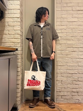 「HYSTERIC GLAMOUR（ヒステリックグラマー）のHYS SP加工 スリムストレートデニムパンツ（デニムパンツ、ブルー系）」を使った、Mitsuさん（メンズ・170cm）の夏コーディネート