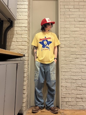 「HYSTERIC GLAMOUR（ヒステリックグラマー）のHYSTERIC 0321 ニータックワイドパンツ（その他パンツ、ブルー系）」を使った、Mitsuさん（メンズ・170cm）の夏コーディネート
