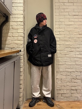 「HYSTERIC GLAMOUR（ヒステリックグラマー）のHYS LOGO スウェットパンツ（スウェットパンツ、グレー系）」を使った、Mitsuさん（メンズ・170cm）の秋コーディネート