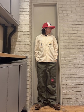 「HYSTERIC GLAMOUR（ヒステリックグラマー）のミリタリーカーゴパンツ（カーゴパンツ、グリーン系）」を使った、Mitsuさん（メンズ・170cm）の秋コーディネート