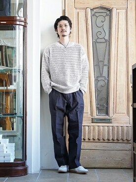 「ARKnets」｜「アイテム（パンツ）」を使った、ARKnets STAFFさん（メンズ・175cm）の春コーディネート
