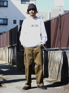 「ARKnets」｜「アイテム（パンツ）」を使った、ARKnets STAFFさん（メンズ・175cm）の春コーディネート