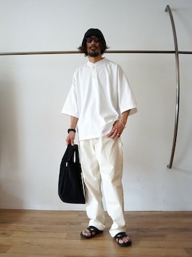 「ARKnets」｜「アイテム（パンツ）」を使った、ARKnets STAFFさん（メンズ・175cm）の春コーディネート