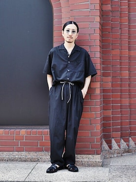 「GOLD（ゴールド）のアイテム（その他パンツ）」を使った、ARKnets STAFFさん（メンズ・165cm）の夏コーディネート