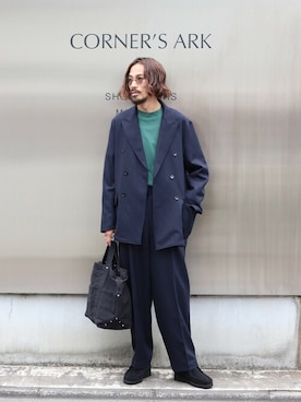 「marka（マーカ）のアイテム（スラックス）」を使った、ARKnets STAFFさん（メンズ・175cm）の秋コーディネート