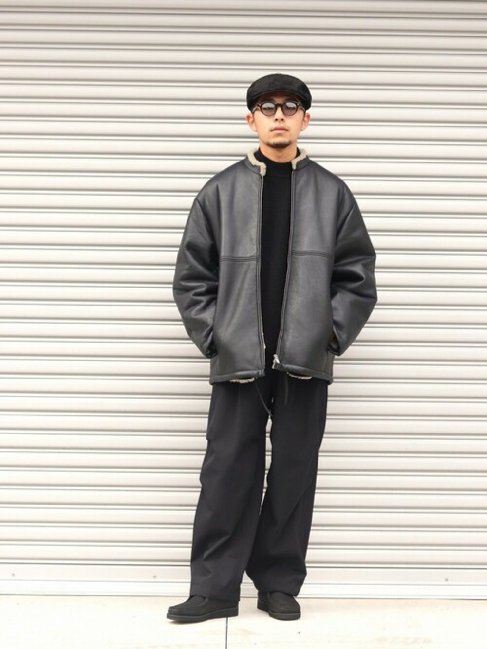 「Porter Classic、crepuscule、stein、JULIUS TART OPTICAL、FLASH POINT、Padmore&Barnes」｜「Padmore&BarnesのPadmore&Barnes / パドモア&バーンズ：【ONLY ARK】別注 P404 ORIGINAL MID - WP：ONLYARK-0-5012[COR]（その他シューズ、ブラック系）」を使った、ARKnets STAFFさん（メンズ・173cm）の秋コーディネートの1枚目の写真