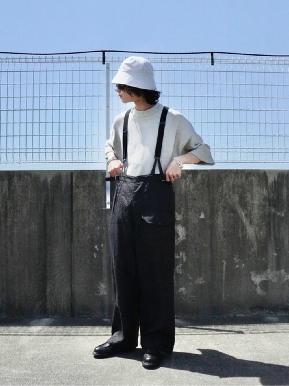 「Paraboot、COMESANDGOES、marka、LAVER、BALLAST ARK」｜「BALLAST ARKのBALLAST ARK / バラストアーク：KNIT TEE：BA07-K002[AST]（Tシャツ/カットソー、ベージュ系）」を使った、ARKnets STAFFさん（メンズ・170cm）の春コーディネートの1枚目の写真