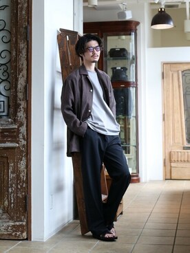 「ポートバイアーク」｜「アイテム（スラックス）」を使った、ARKnets STAFFさん（メンズ・175cm）の夏コーディネート