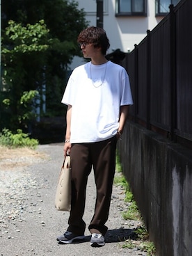 「ポートバイアーク」｜「アイテム（スラックス）」を使った、ARKnets STAFFさん（メンズ・181cm）の夏コーディネート