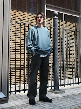 「ポートバイアーク」｜「アイテム（スウェット）」を使った、ARKnets STAFFさん（メンズ・175cm）の秋コーディネート