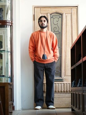 「ポートバイアーク」｜「アイテム（スウェット）」を使った、ARKnets STAFFさん（メンズ・174cm）の秋コーディネート