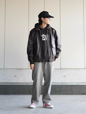 「Levis」｜「アイテム（ブルゾン）」を使った、ARKnets STAFFさん（メンズ・170cm）の冬コーディネート