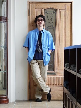「ポートバイアーク」｜「アイテム（スラックス）」を使った、ARKnets STAFFさん（メンズ・175cm）の春コーディネート