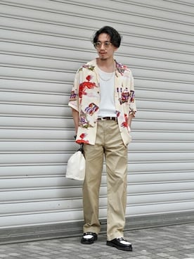 「ポートバイアーク」｜「アイテム（スラックス）」を使った、ARKnets STAFFさん（メンズ・169cm）の夏コーディネート