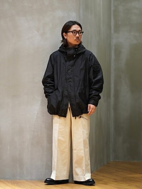 「ポートバイアーク」｜「アイテム（スラックス）」を使った、ARKnets STAFFさん（メンズ・169cm）の秋コーディネート