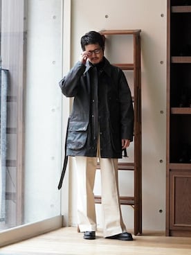 「ポートバイアーク」｜「アイテム（スラックス）」を使った、ARKnets STAFFさん（メンズ・175cm）の秋コーディネート