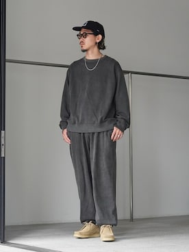 「marka（マーカ）のアイテム（スウェットパンツ）」を使った、ARKnets STAFFさん（メンズ・175cm）の秋コーディネート