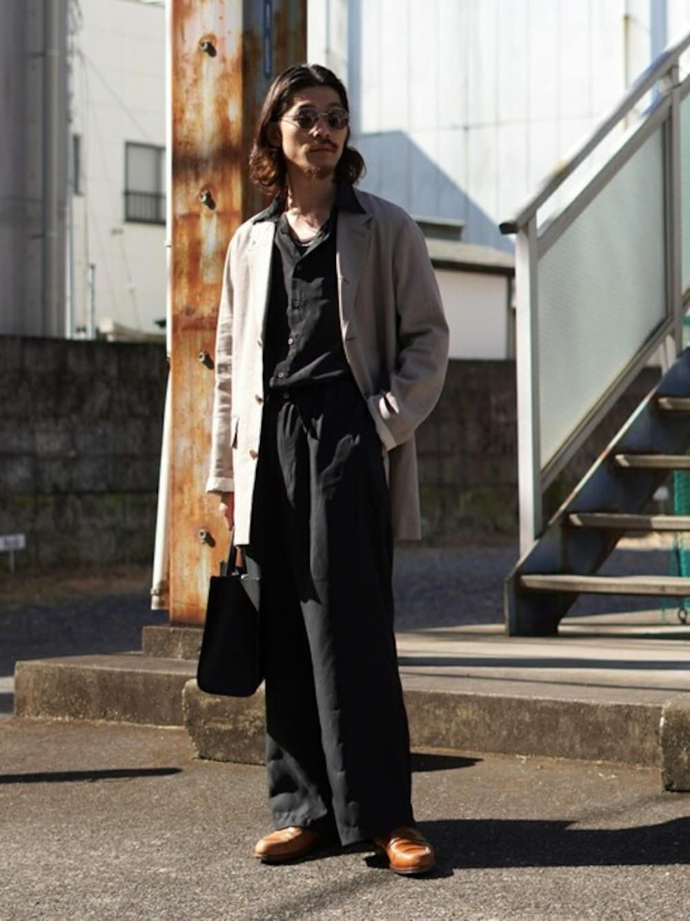 「ベージュ、PORT BY ARK、ポートバイアーク」｜「PORT BY ARKのPORT BY ARK / ポートバイアーク：Linen Wool Gabardine Jacket：PO17-J001[COR]（テーラードジャケット、ベージュ系）」を使った、ARKnets STAFFさん（メンズ・173cm）の春コーディネートの1枚目の写真