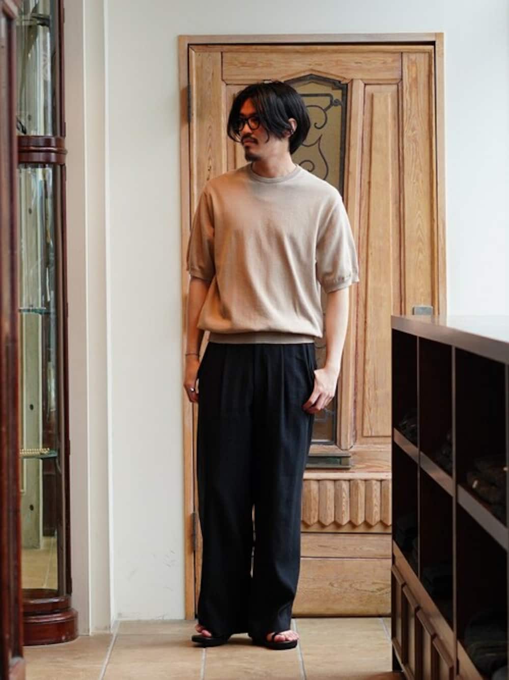「PORT BY ARK、ポートバイアーク」｜「PORT BY ARKのPORT BY ARK / ポートバイアーク：High Gauge Knit S/S：PO17-K002[COR]（ニット/セーター、ベージュ系）」を使った、ARKnets STAFFさん（メンズ・184cm）の夏コーディネートの1枚目の写真
