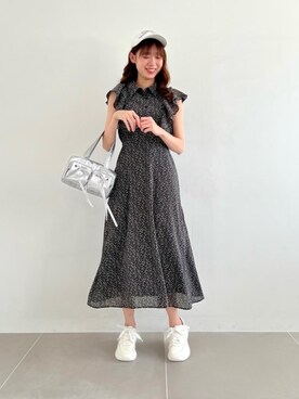 「MAJESTIC LEGON（マジェスティックレゴン）の厚底2WAYリボンスニーカー（スニーカー）」を使った、hisaneさん（レディース・165cm）の春コーディネート