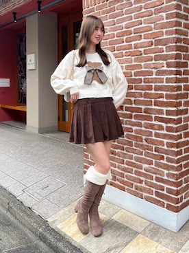 「MAJESTIC LEGON（マジェスティックレゴン）のアイテム」を使った、hisaneさん（レディース・165cm）の秋コーディネート