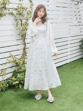 「MAJESTIC LEGON（マジェスティックレゴン）のUVカットシアーカーディガン（カーディガン/ボレロ、ホワイト系）」を使った、hisaneさん（メンズ・165cm）の春コーディネート