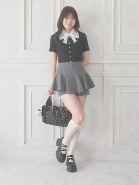 「MAJESTIC LEGON（マジェスティックレゴン）のレイヤードライクフレアショートスカパン（スカート、グレー系）」を使った、hisaneさん（メンズ・165cm）の春コーディネート