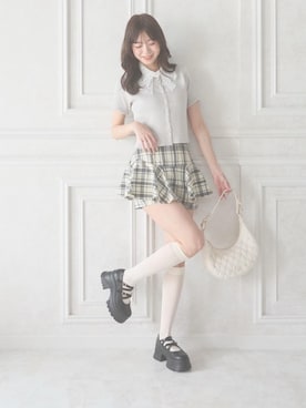 「MAJESTIC LEGON（マジェスティックレゴン）のレイヤードライクフレアショートスカパン（スカート、ホワイト系）」を使った、hisaneさん（メンズ・165cm）の春コーディネート