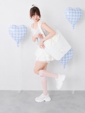 「MAJESTIC LEGON（マジェスティックレゴン）のビジュー厚底リボンスニーカー（スニーカー、ホワイト系）」を使った、hisaneさん（メンズ・165cm）の夏コーディネート