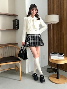 「MAJESTIC LEGON（マジェスティックレゴン）のアイテム（ショルダーバッグ）」を使った、hisaneさん（レディース・165cm）の秋コーディネート