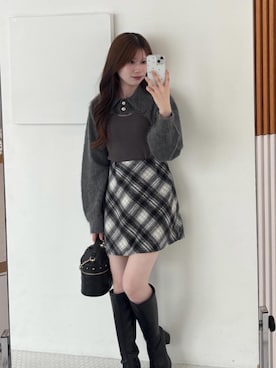 「MAJESTIC LEGON（マジェスティックレゴン）のアイテム」を使った、マイカさん（レディース・153cm）の秋コーディネート