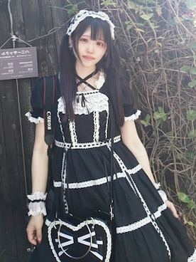 「アイテム（ヘアアクセサリー）」を使った、ねむりさん（レディース・155cm）の秋コーディネート