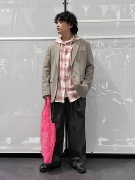 「LAKOLE（ラコレ）のアイテム」を使った、Mikiyaさん（メンズ・168cm）の春コーディネート