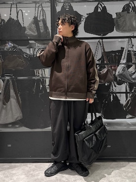 「LAKOLE（ラコレ）のTECHスムース長袖T / 1057821（Tシャツ/カットソー、ホワイト系）」を使った、Mikiyaさん（メンズ・168cm）の秋コーディネート