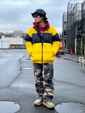 「AVIREX（アヴィレックス）のアイテム（ダウンジャケット/コート）」を使った、wasabiさん（メンズ・168cm）の冬コーディネート