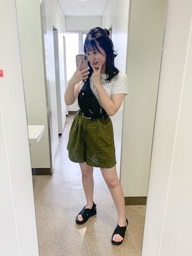 「BEAMS（ビームス）のアイテム（ボディバッグ/ウエストポーチ）」を使った、みさきさん（レディース・162cm）の夏コーディネート