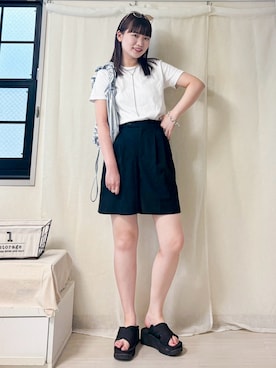 「シルバー」｜「アイテム（パンツ）」を使った、みさきさん（レディース・162cm）の夏コーディネート