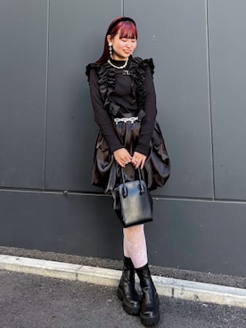 「CHARLES & KEITH（チャールズ & キース）のアイテム」を使った、みさきさん（レディース・162cm）の冬コーディネート